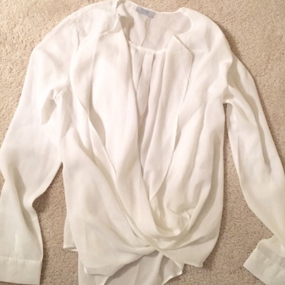Tobi blouse - Picture 2 of 2